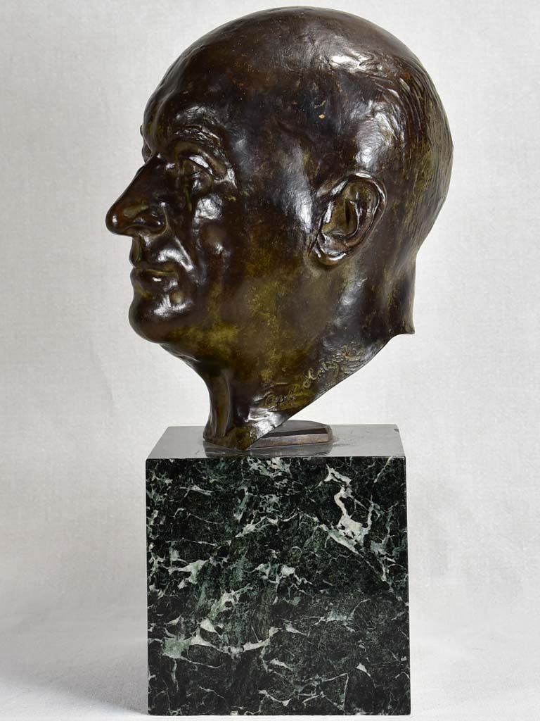 Elegant green, black marble base bust