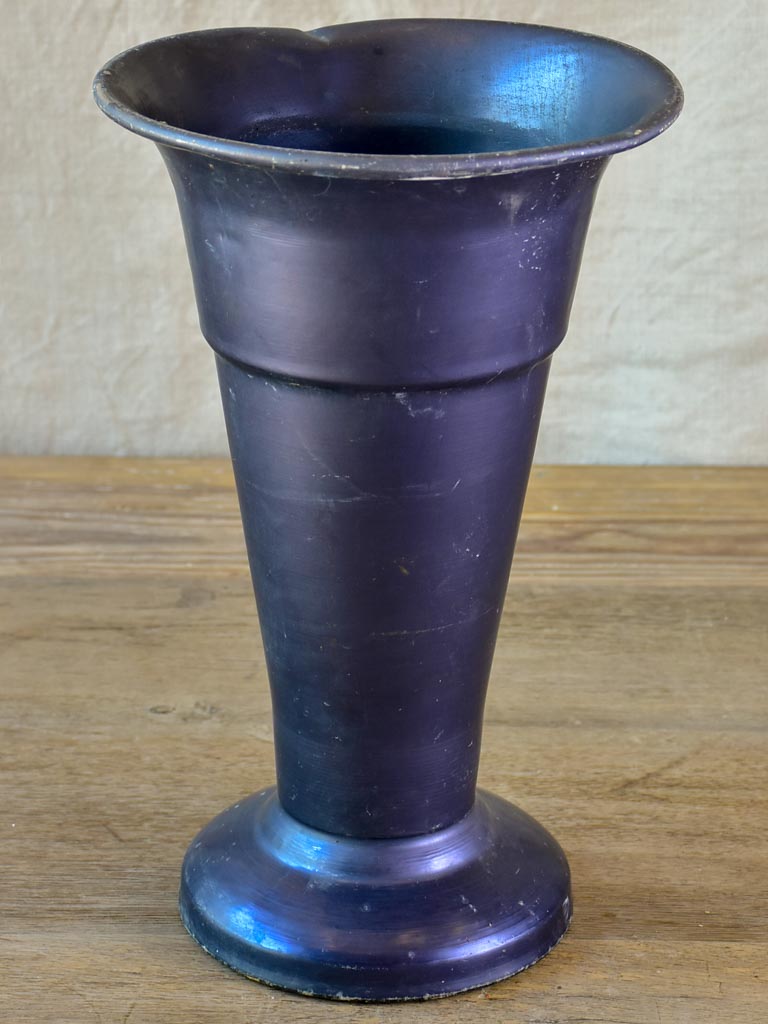 Mid century French florist vase with weighted base