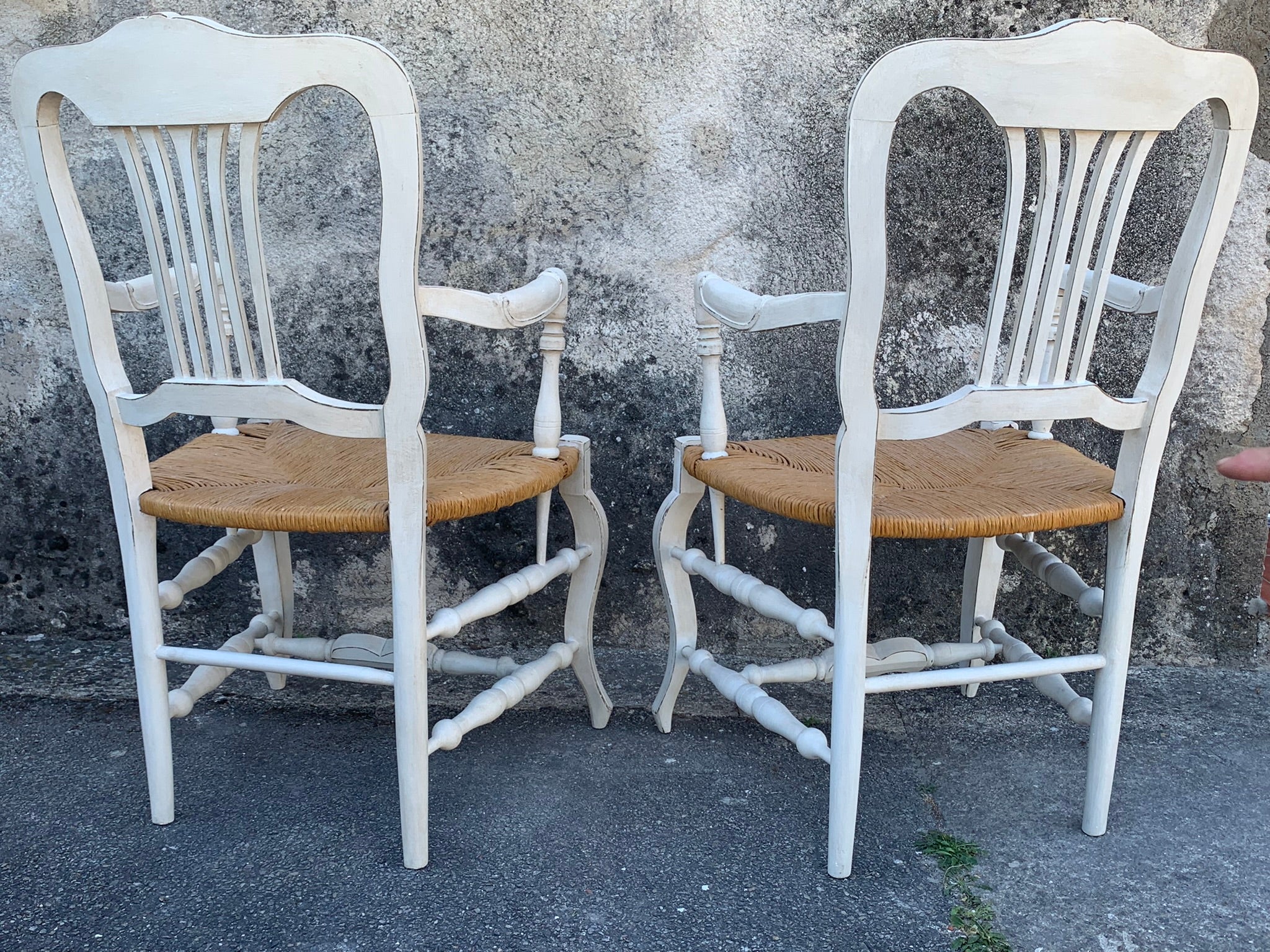 Pair of armchairs with straw seats