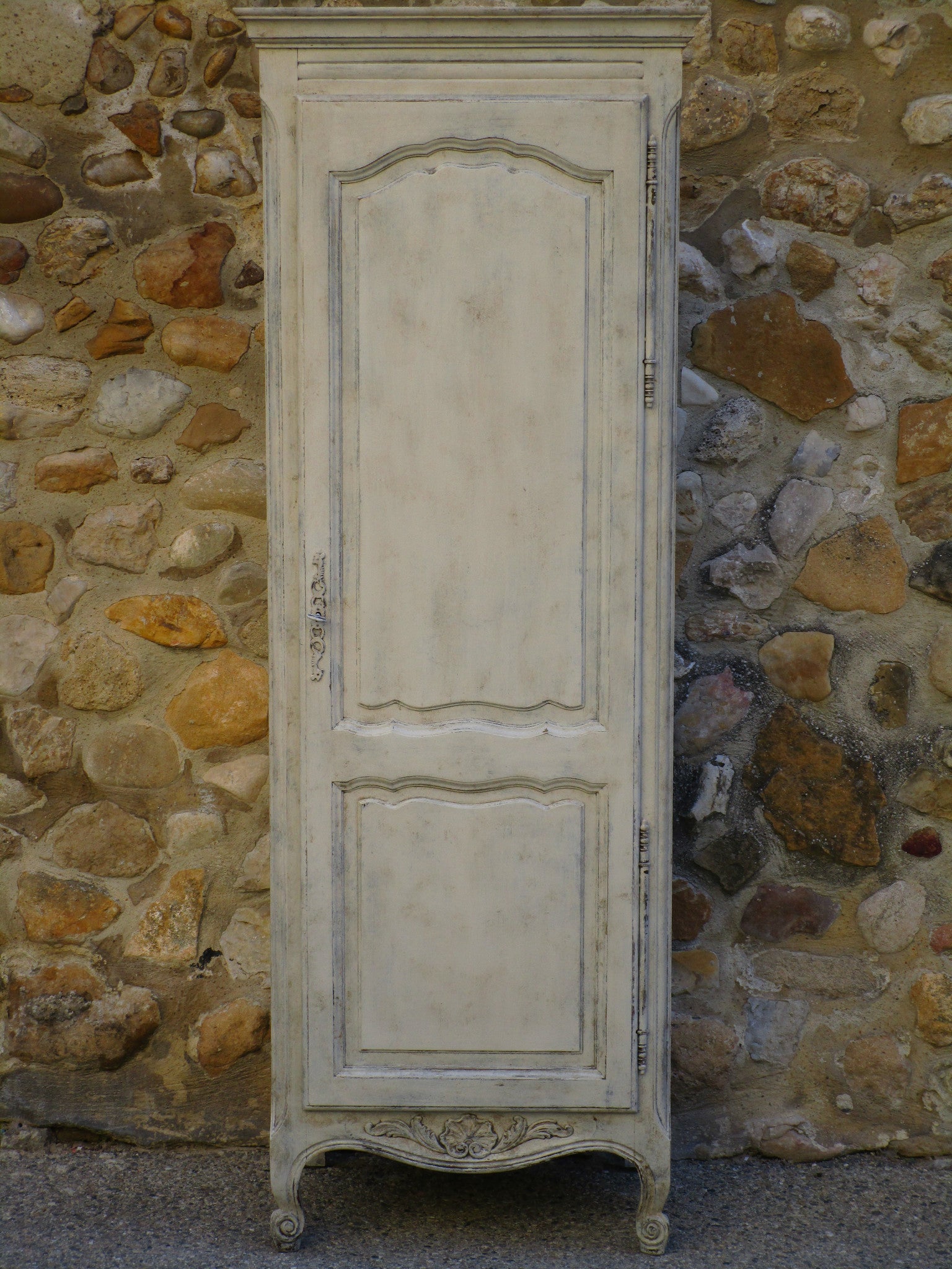 Petite armoire - painted oak