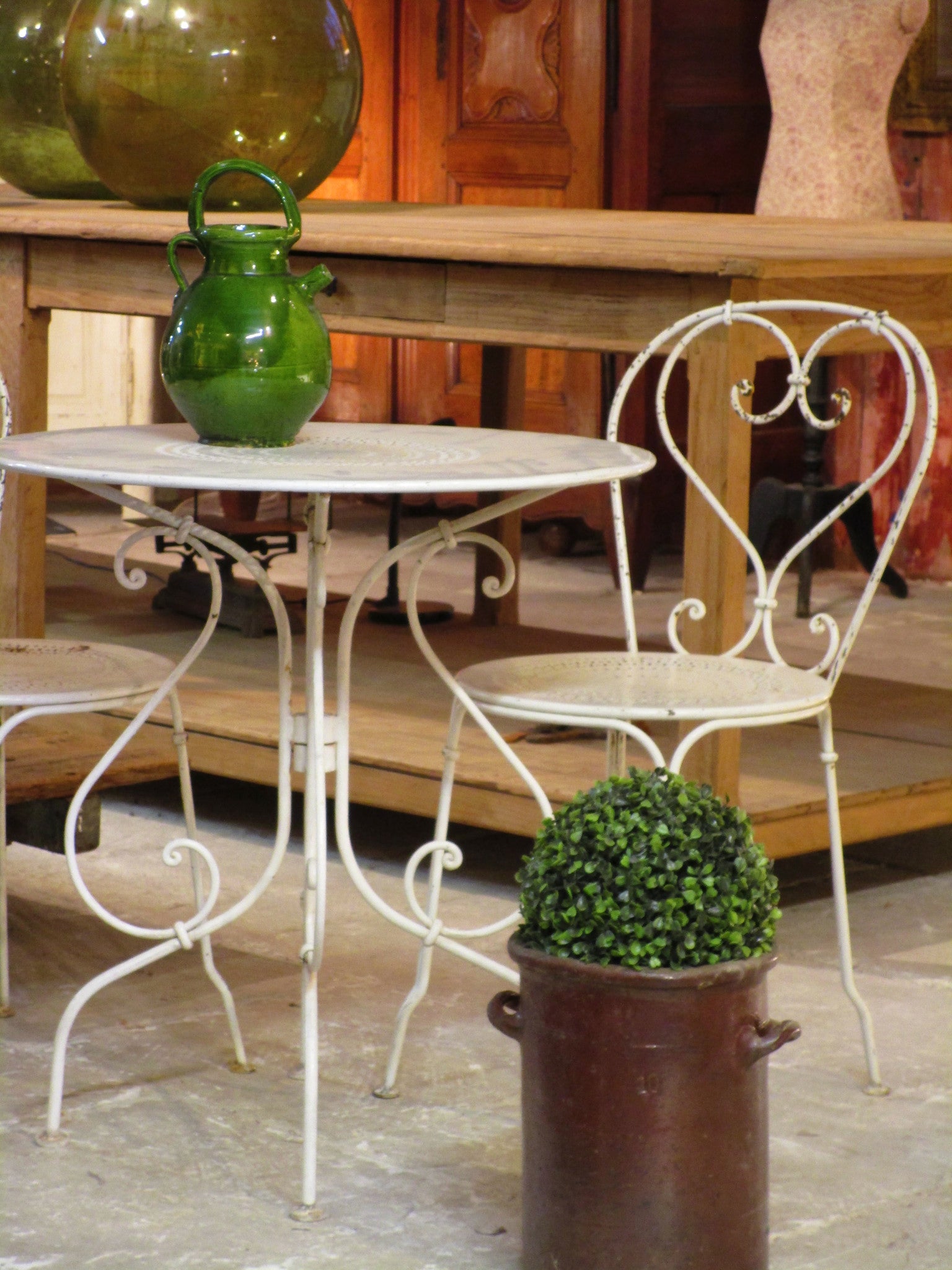 Vintage French outdoor table - white