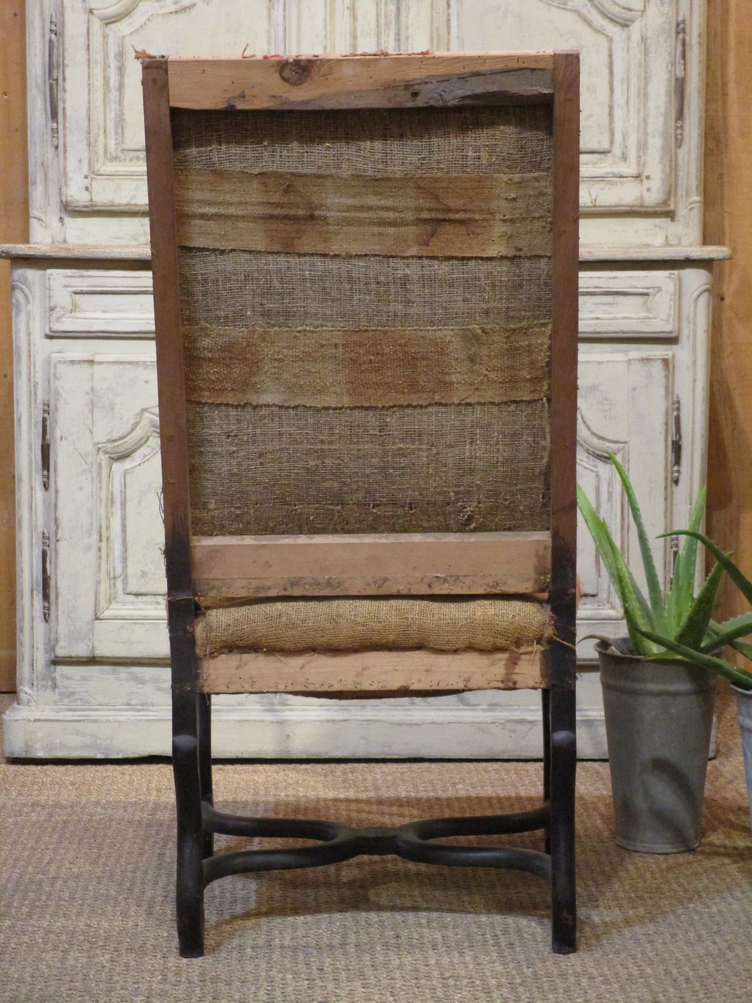 Louis XIII hessian chair rustic farmhouse