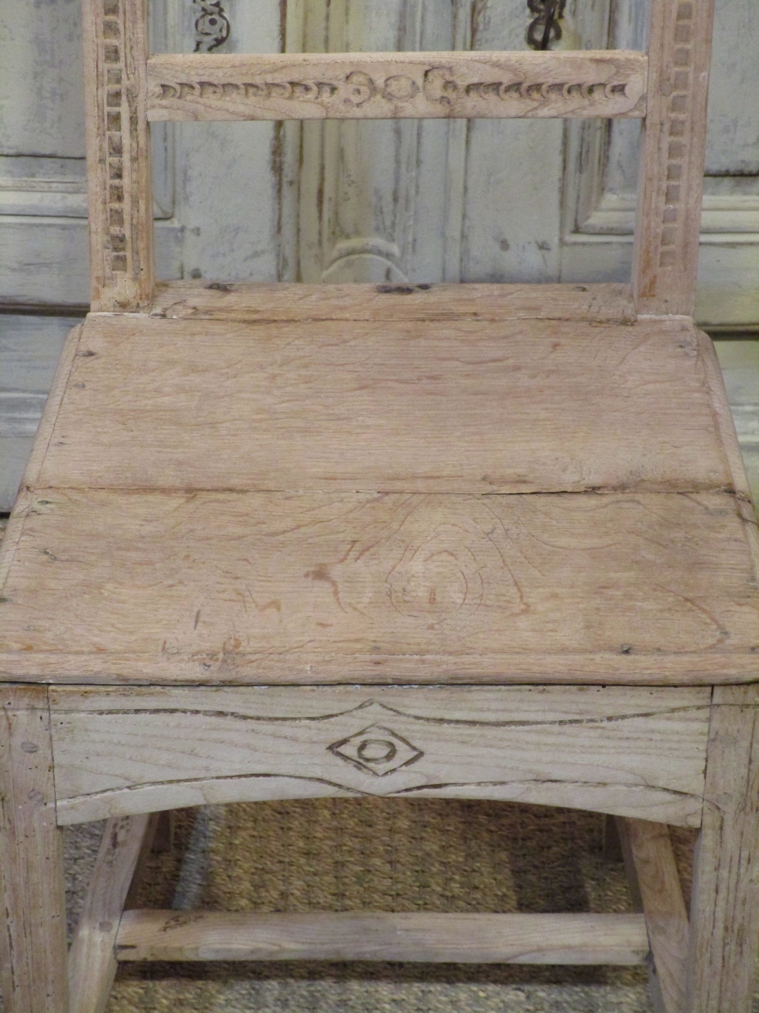 Detail Set of six 18th century French oak rustic chairs farmhouse decor