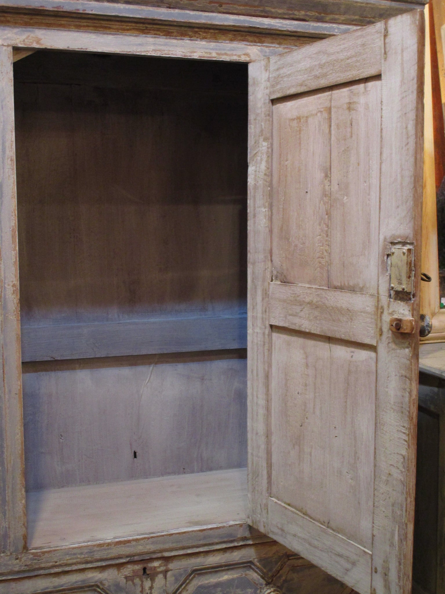 Early 18th century french oak voyage armoire beautiful