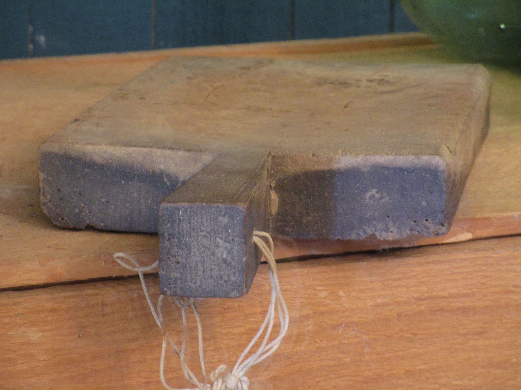 side rustic french chunky breadboard