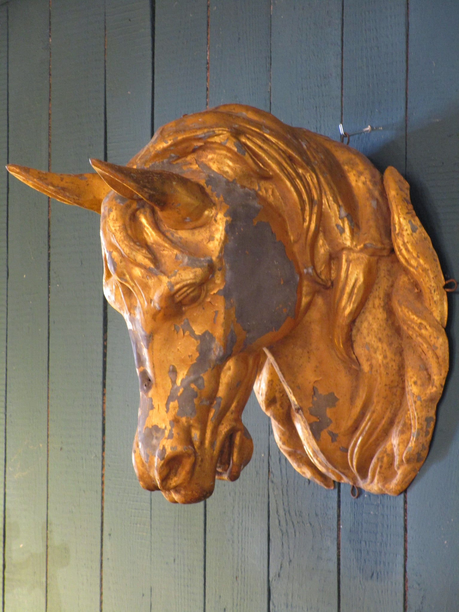 wall mounted gold zinc horse head 