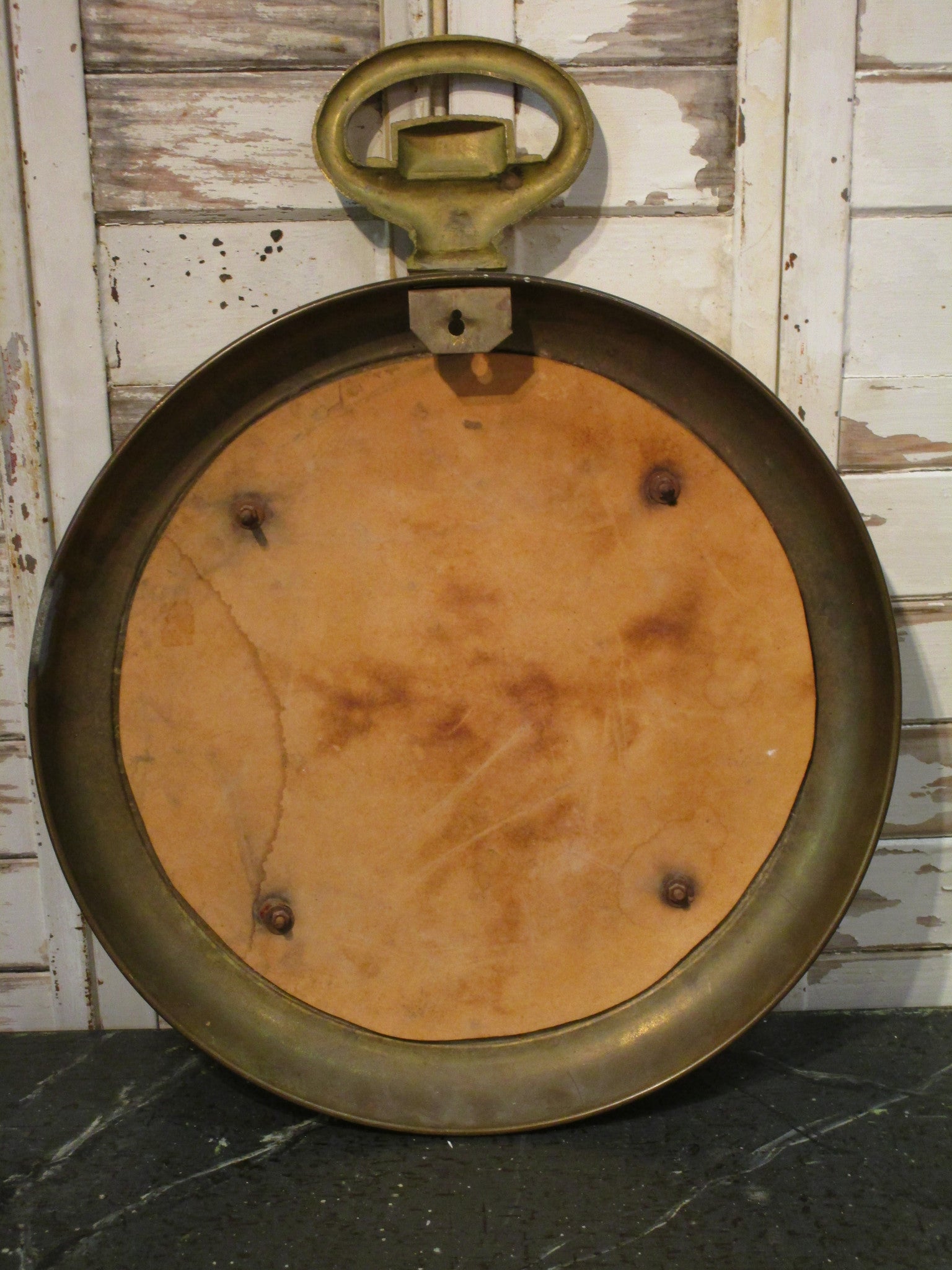 Round horlogerie mirror from a French watchmaker