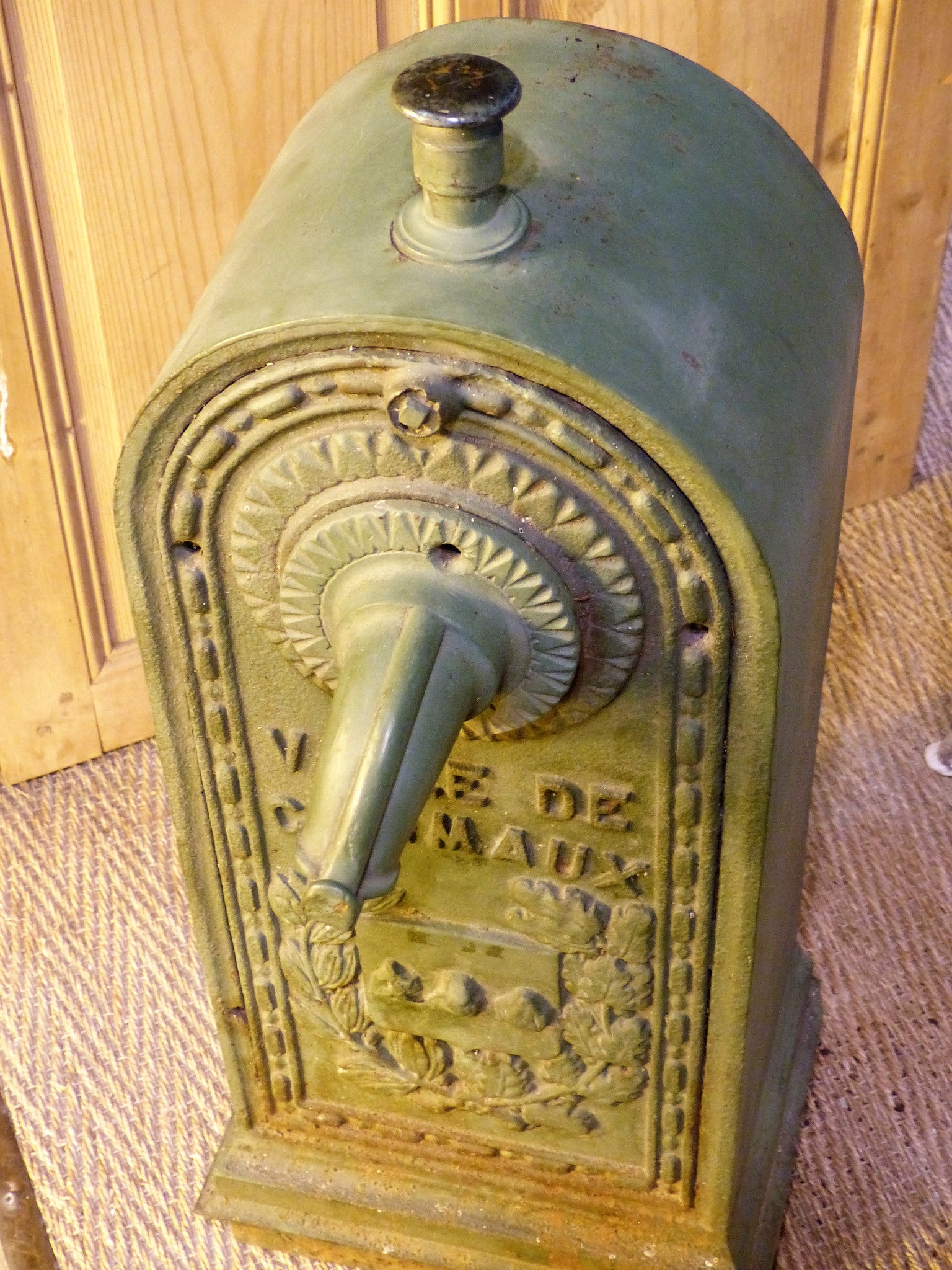 Water fountain, 20th-century, Ville de Carmaux