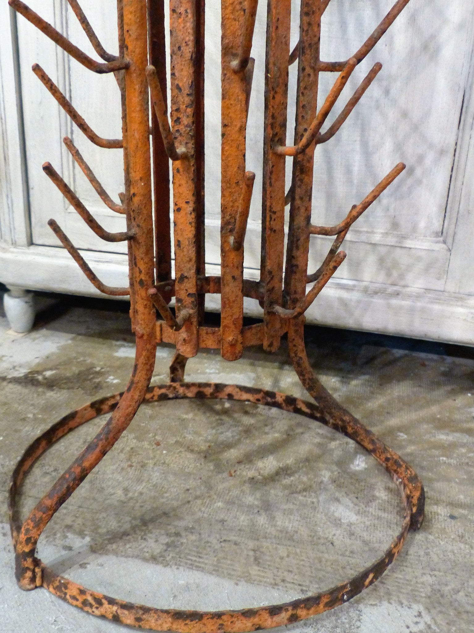 Bottle tree, large w/ original patina, early 1900s