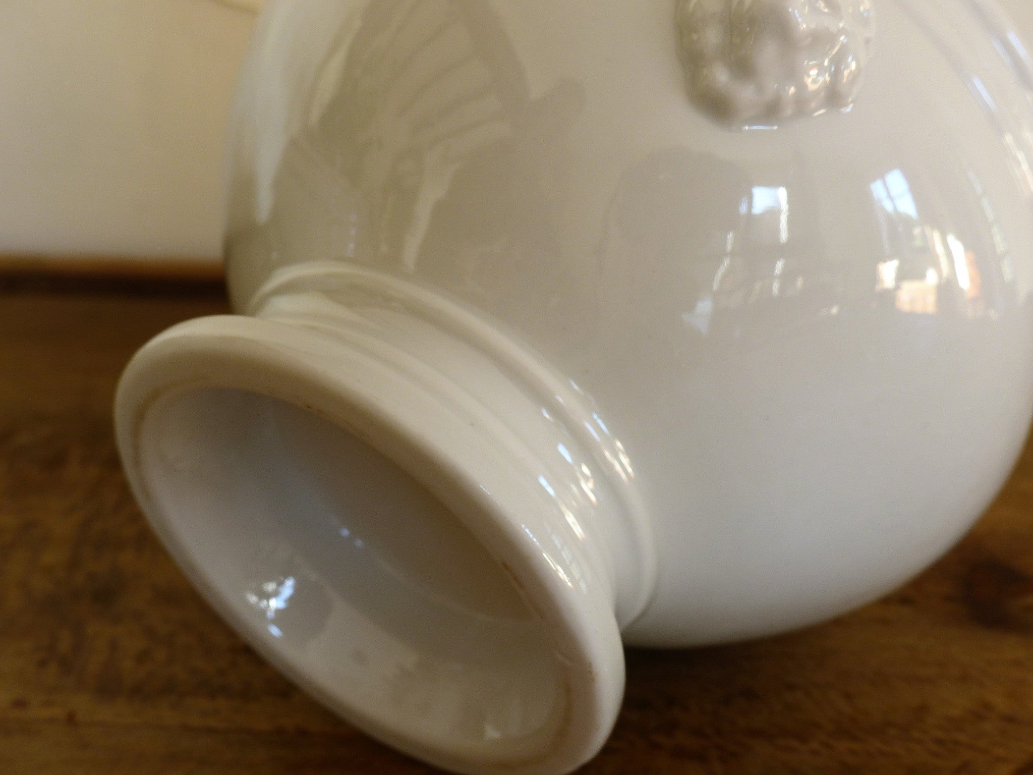 Set of four French lion head soup bowls