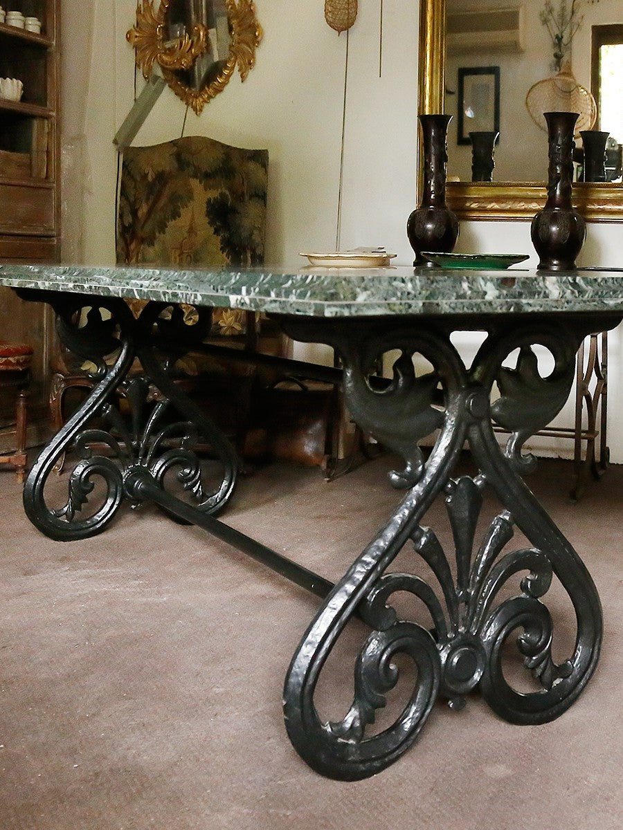 20th century French table in Cast Iron and Marble